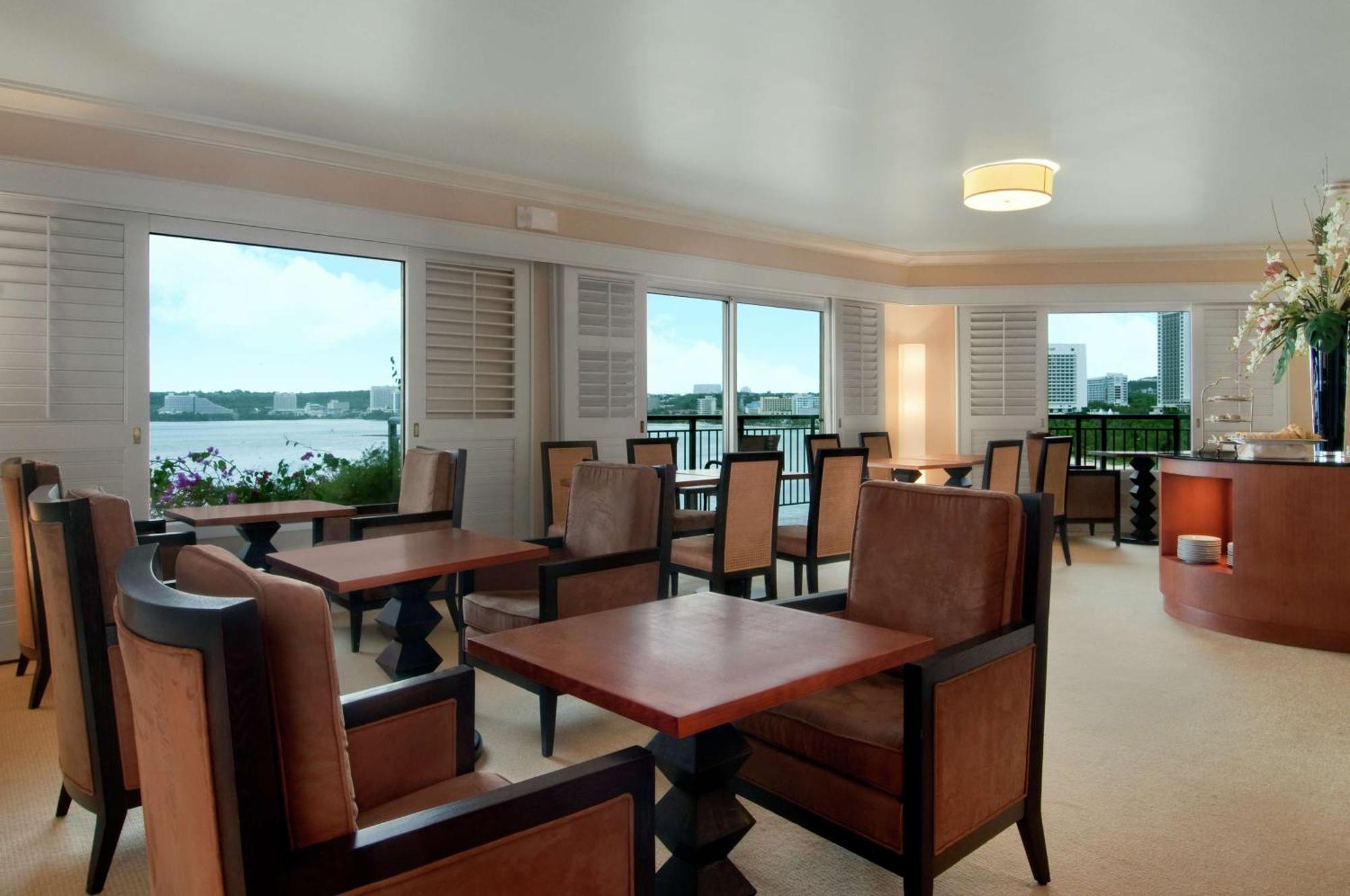 Hilton Guam Resort & Spa Tumon Restaurant photo